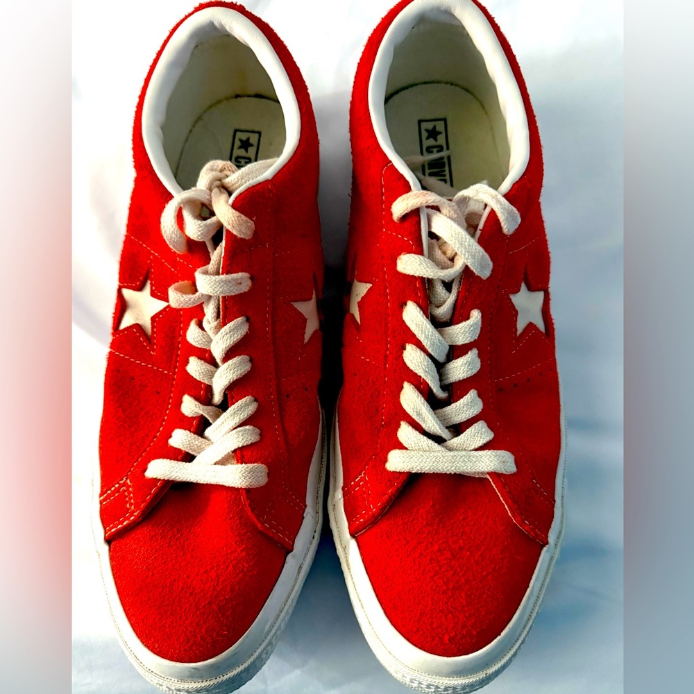 Men's Converse One Star Ox Red Premium Suede
158434C Sneakers